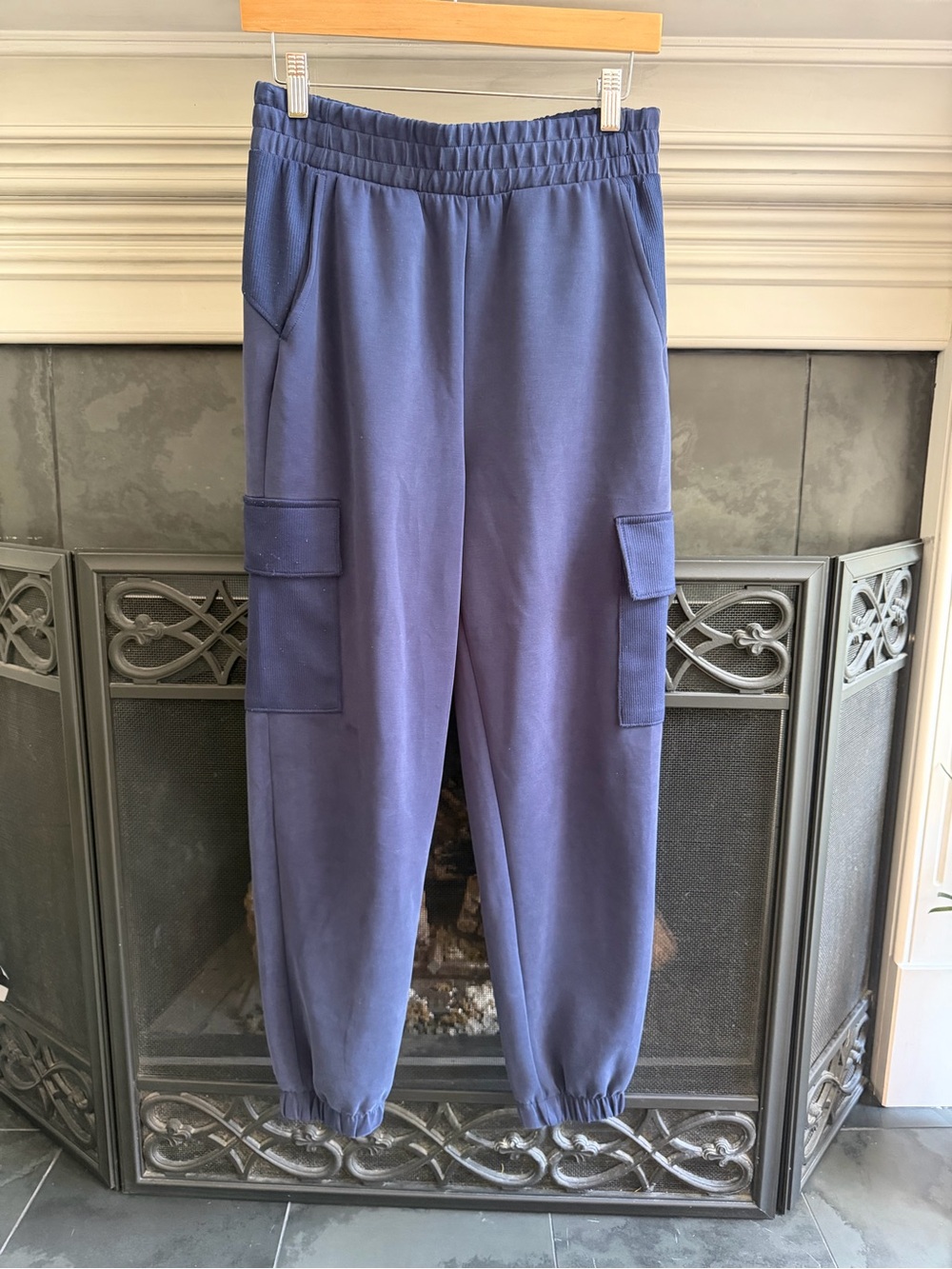 Evereve Navy Ari Cargo Jogger Pants